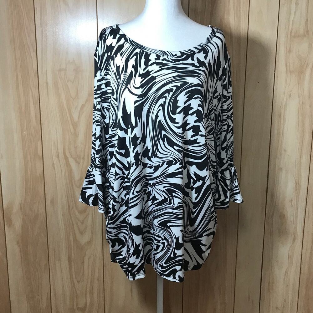 Kristin Nicole Swirl Round Neck 3/4 Sleeve Blouse 3X
